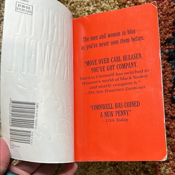 Patricia Cornwell Trilogy 'Hornet's Nest' & 'Southern Cross' & 'Isle of Dogs' 3 - Picture 13 of 16